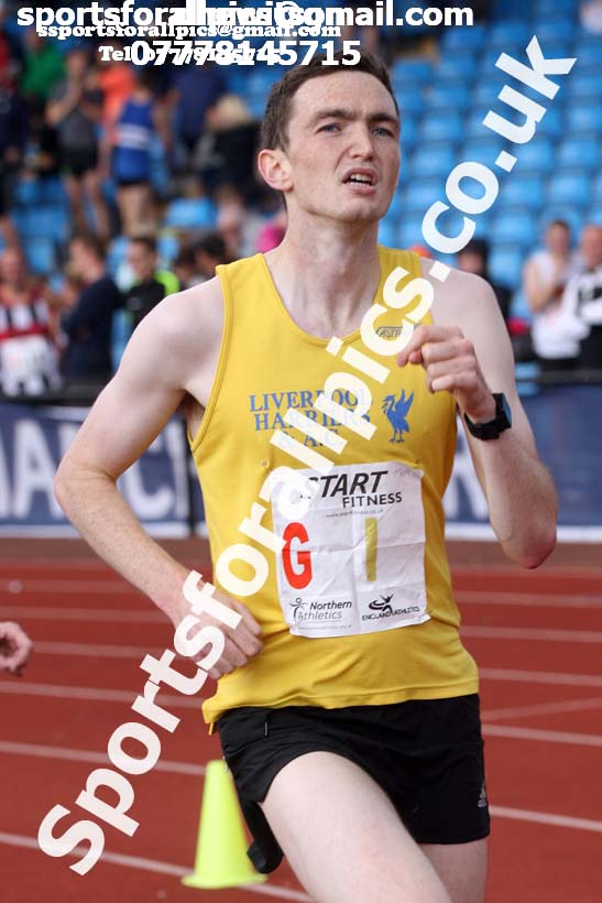 Senior mens 6 stage relay, Northern Senior 6 and 4 and Junior Stage Road Relays, SportsCity, Manchester. Photo:  David T. Hewitson/Sports for All Pics